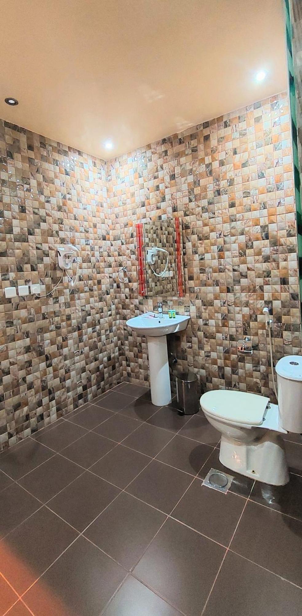 Rak Hotel Apartments Джеда Екстериор снимка